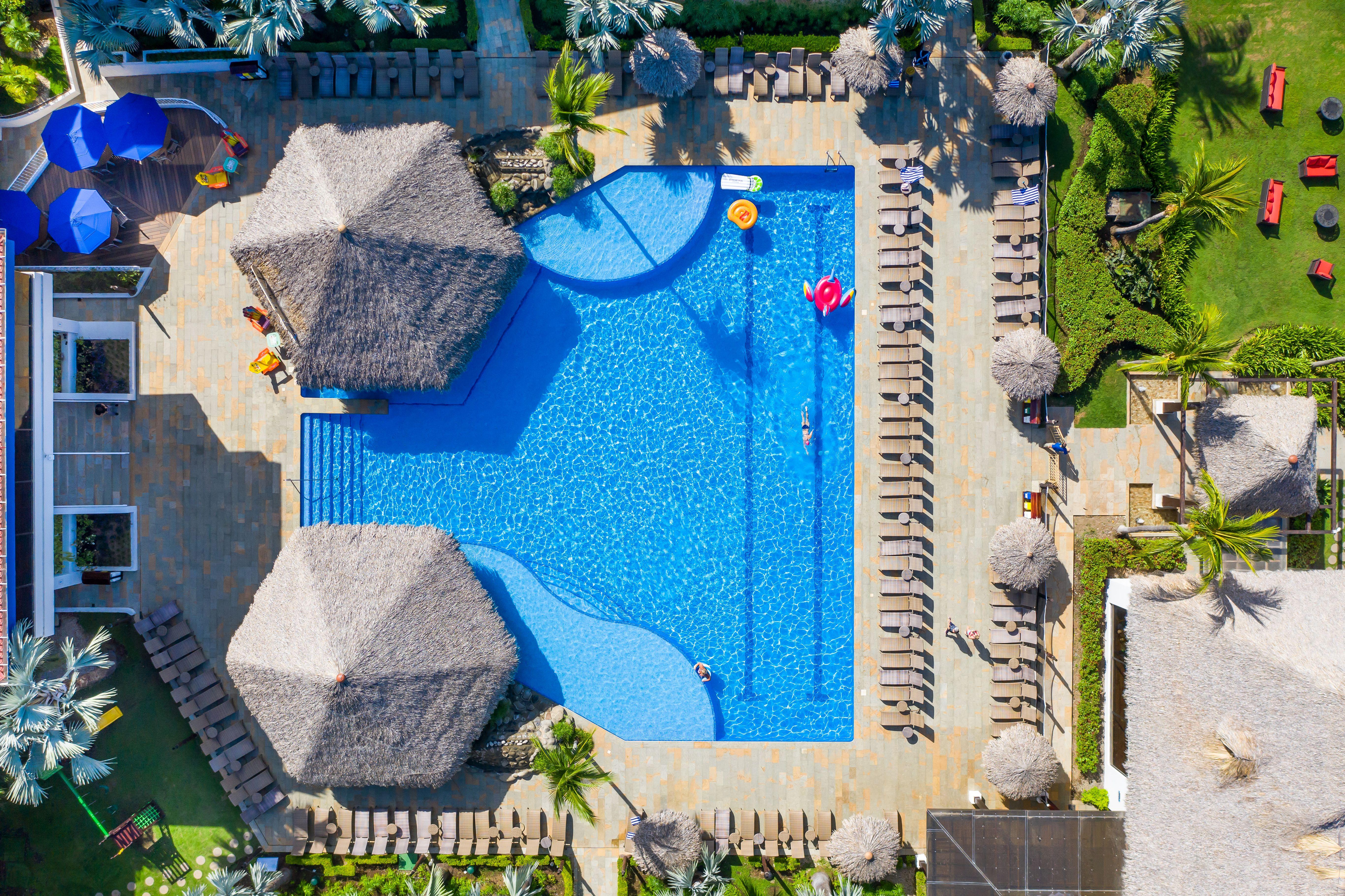 Margaritaville Beach Resort Playa Flamingo Exterior foto
